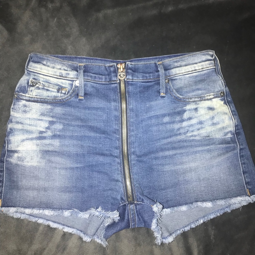 True religion shorts
